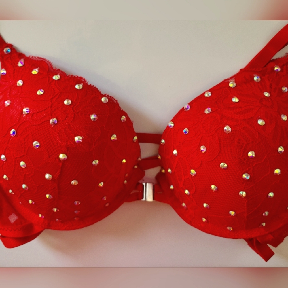 Vibrant Red Polka Dot Underwire Bra